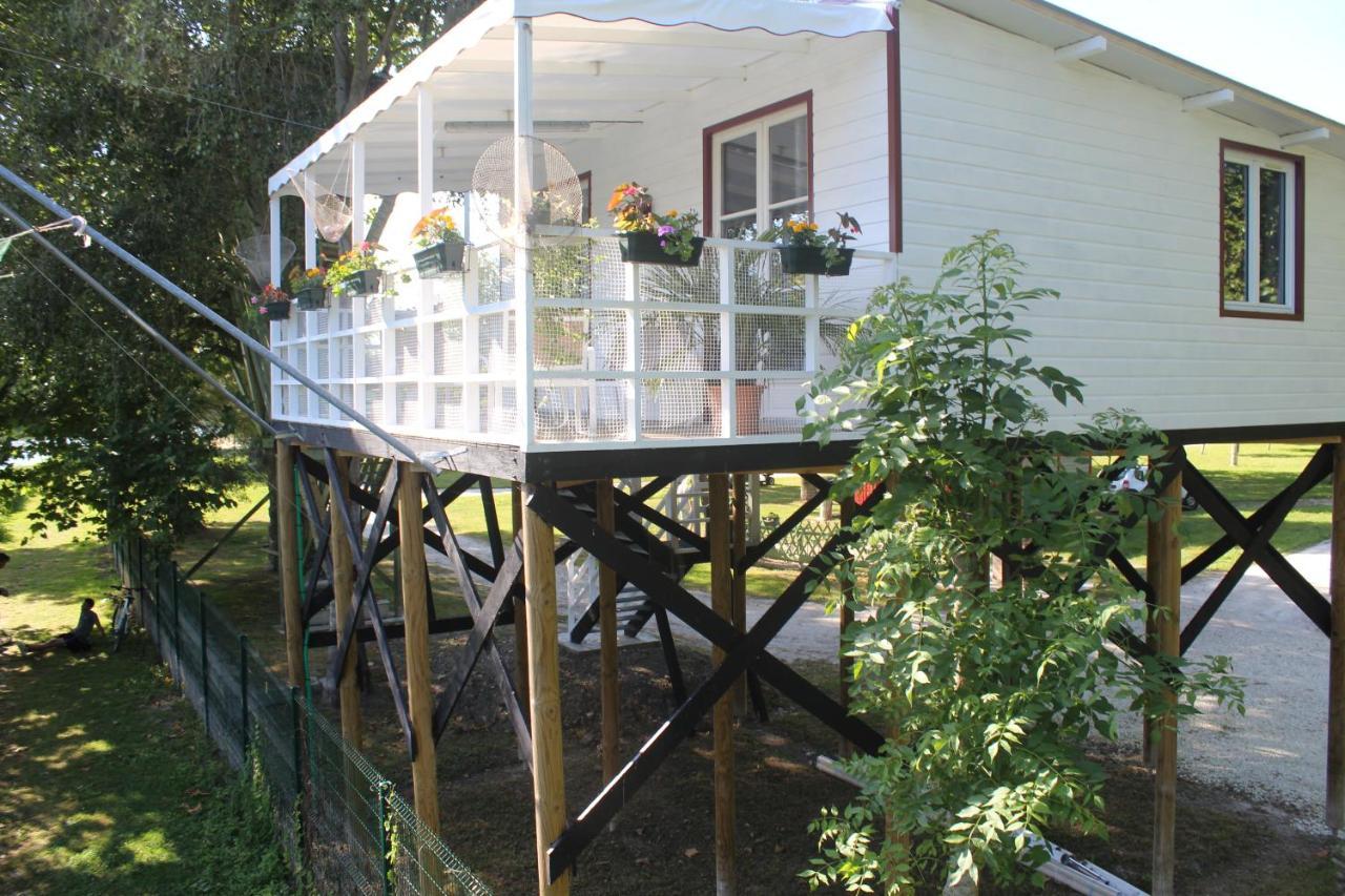 Camping Belle Riviere Chaniers Zewnętrze zdjęcie