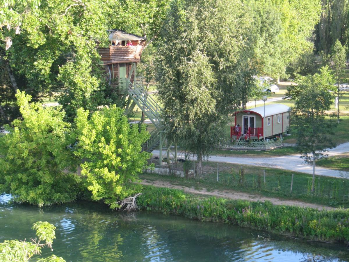 Camping Belle Riviere Chaniers Zewnętrze zdjęcie