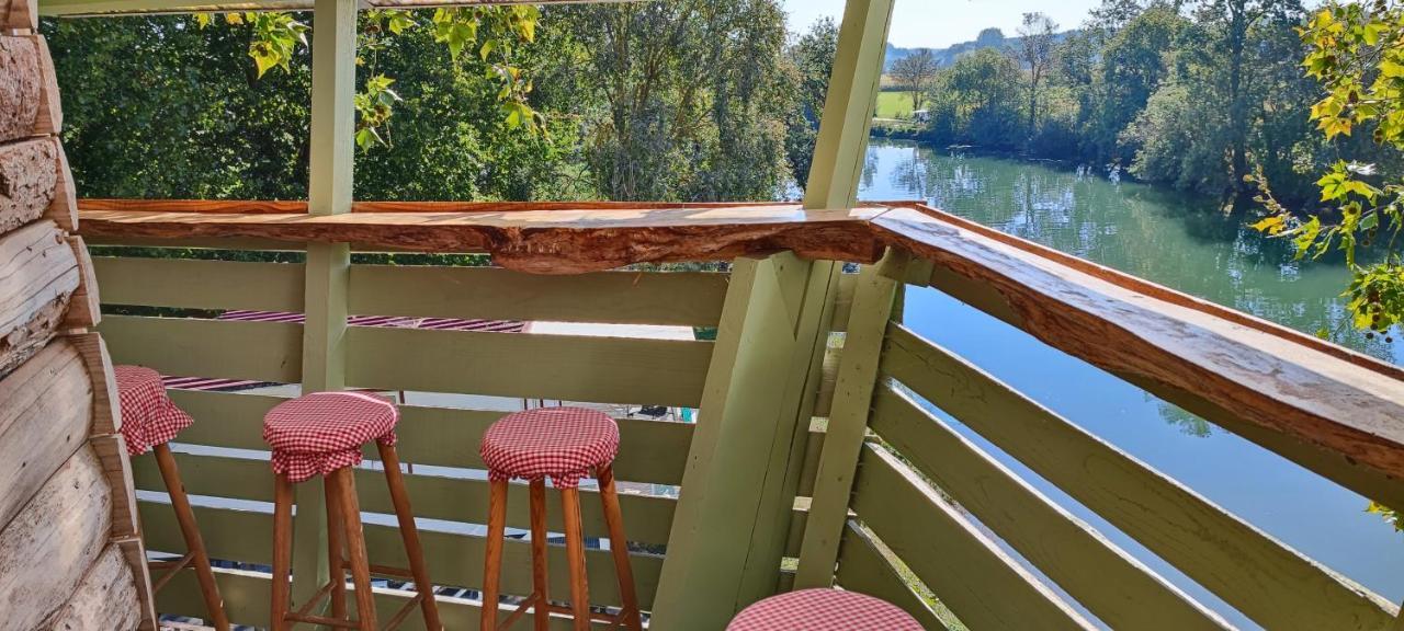 Camping Belle Riviere Chaniers Zewnętrze zdjęcie