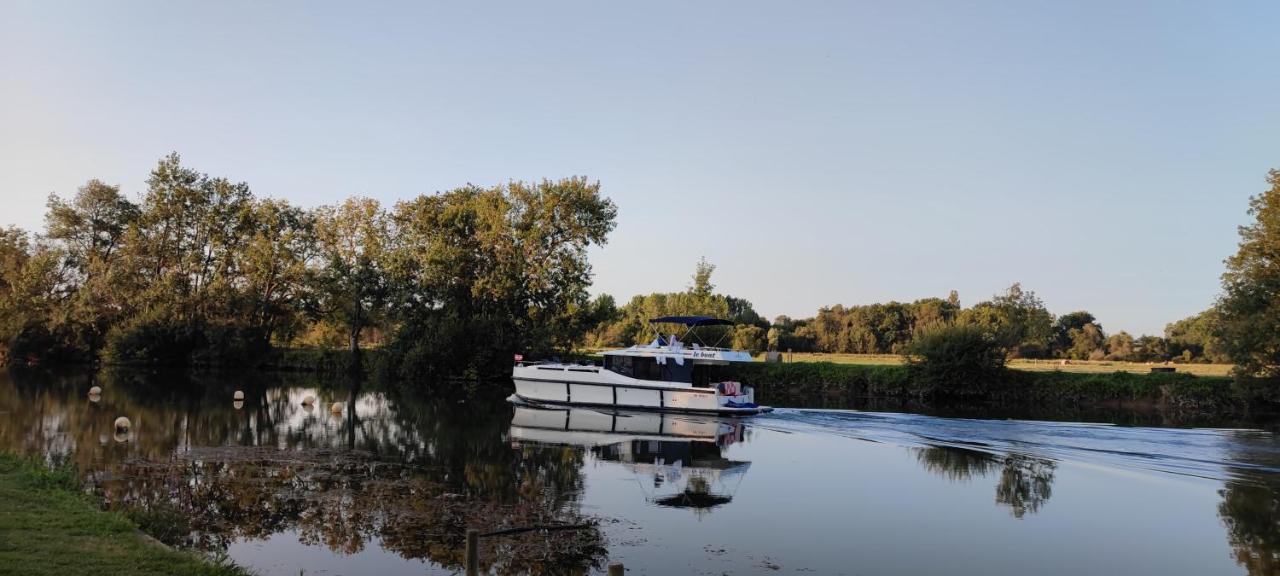 Camping Belle Riviere Chaniers Zewnętrze zdjęcie